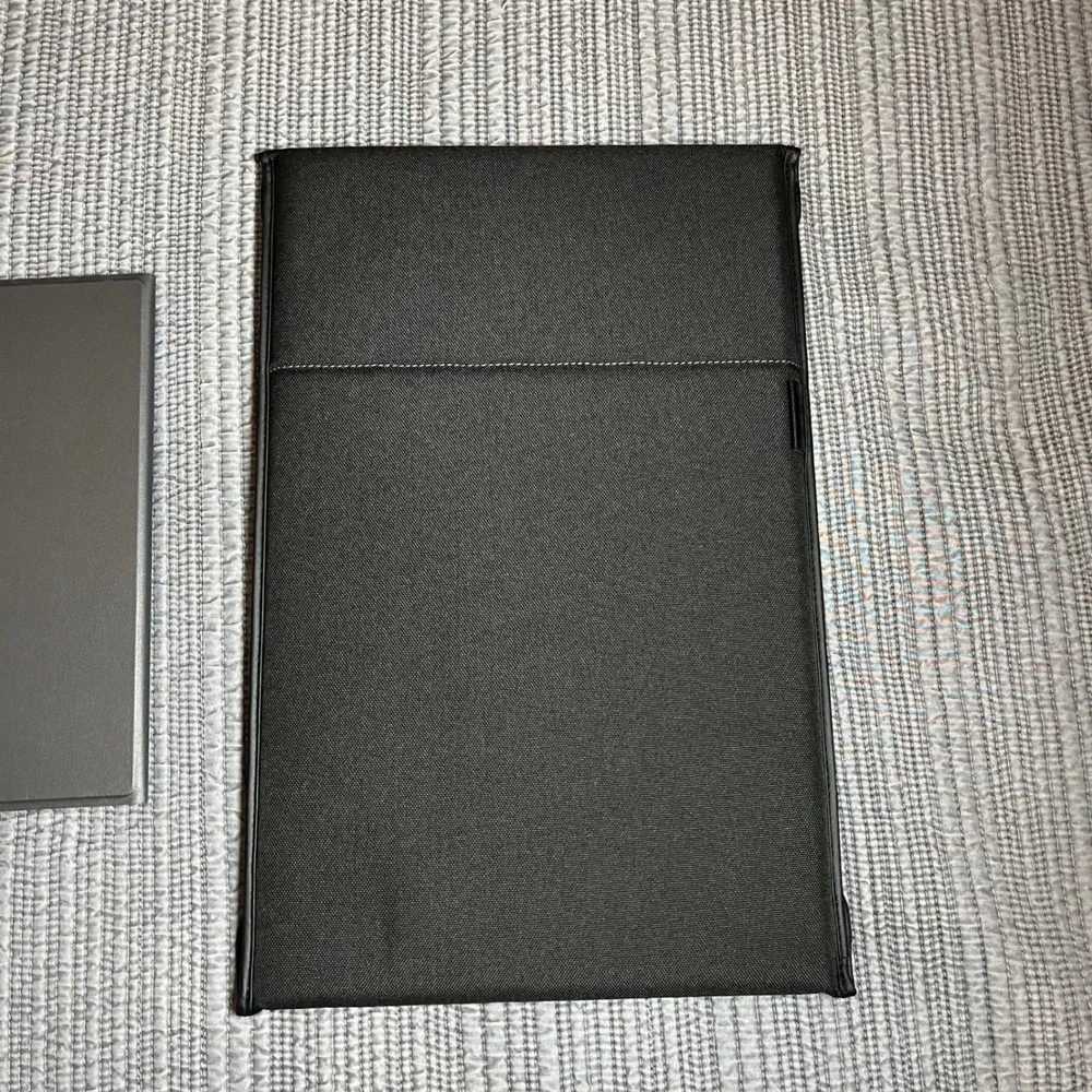 ASUS ZenScreen MB166C 15.6